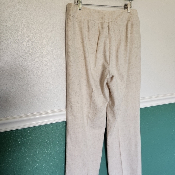 DRESSBARN Beige women's pants, size 8 - Picture 6 of 8